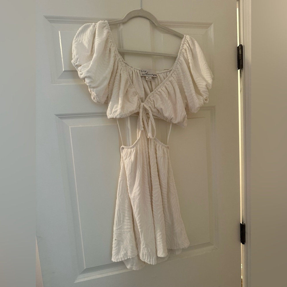 Vintage Havana White Backless Dress